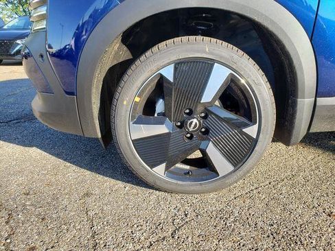 New 2026 Nissan Kicks SR w/ Cold Weather Package image 22