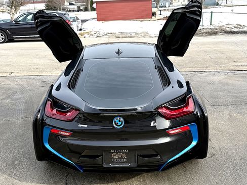 Used 2015 BMW i8 image 19