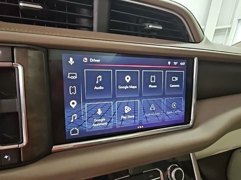 Used 2023 GMC Yukon XL Denali image 18