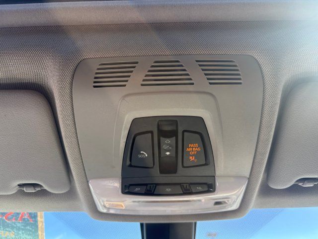 Used 2016 BMW 320i xDrive Sedan AWD/4WD image 19