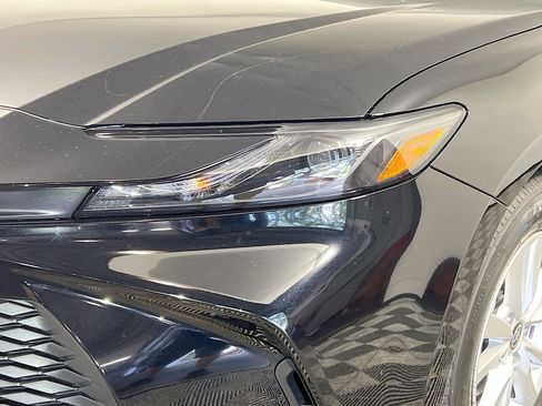 Used 2025 Toyota Camry LE w/ Convenience Package image 12