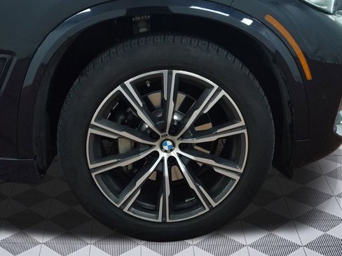 Used 2019 BMW X5 xDrive40i w/ M Sport Package image 11