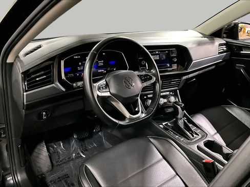 Used 2022 Volkswagen Jetta SE FWD image 18