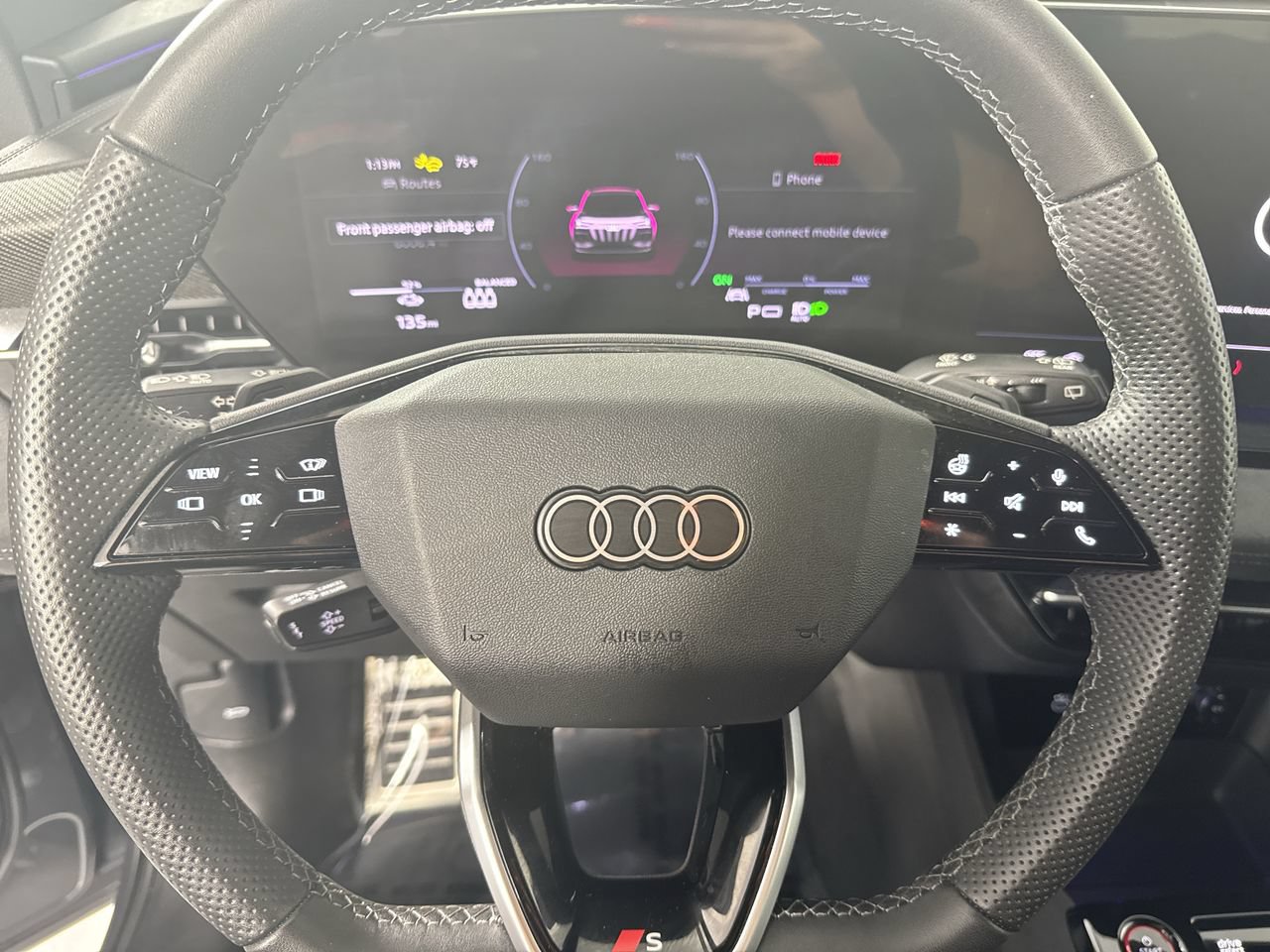 Used 2025 Audi SQ6 e-tron Premium Plus w/ Premium Plus AWD/4WD image 20