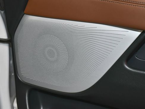 Used 2023 Lincoln Navigator Reserve image 18