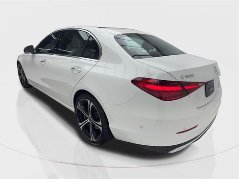 Used 2025 Mercedes-Benz C 300 C 300 NAV,CAM,PANO,HTD STS,BLI image 10