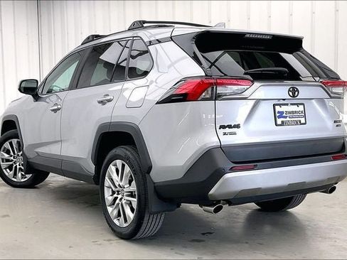 Used 2024 Toyota RAV4 Limited w/ Advanced Technology Package AWD/4WD image 11