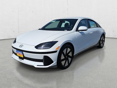 New 2025 Hyundai Ioniq 6 SE image 7