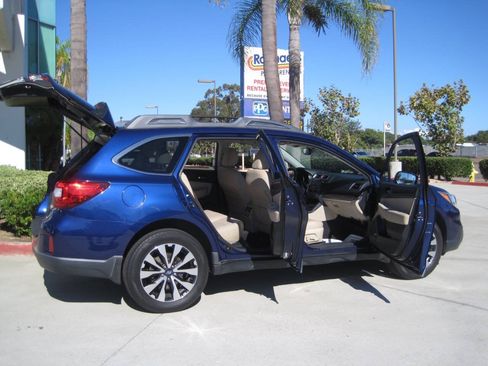 Used 2015 Subaru Outback 2.5i Limited AWD/4WD image 9