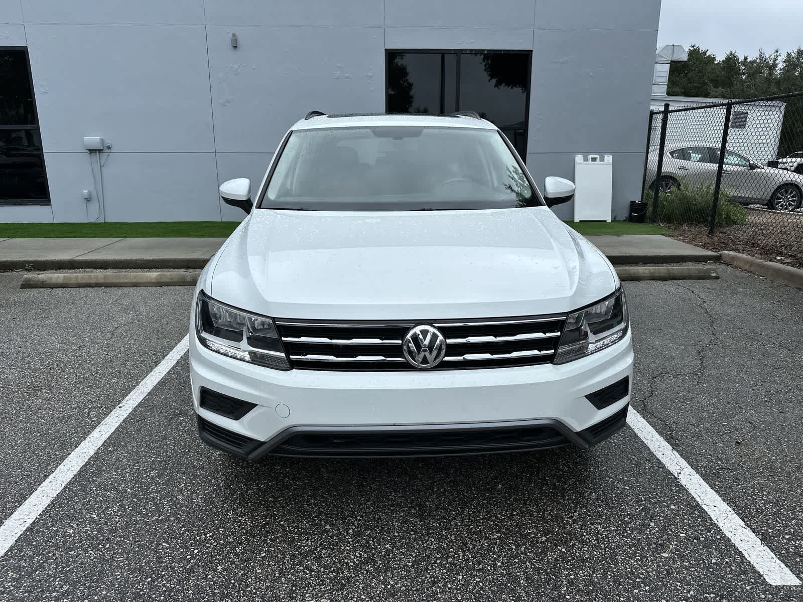 Used 2019 Volkswagen Tiguan SE FWD image 12
