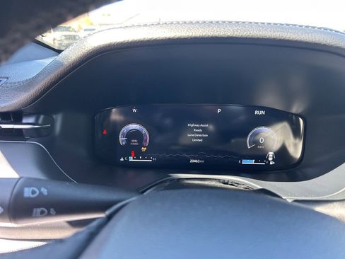 Used 2023 Jeep Compass High Altitude w/ Driver Assist Group I AWD/4WD image 28