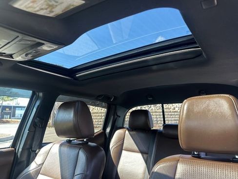 Used 2019 Toyota Tacoma Limited image 42