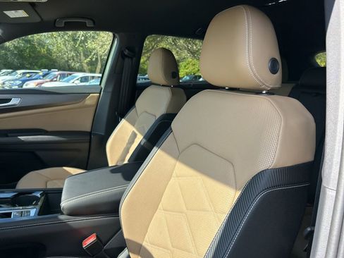 New 2026 Volkswagen Atlas Cross Sport SE image 22