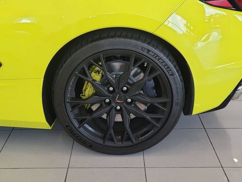 Used 2024 Chevrolet Corvette Stingray Preferred Conv w/ Z51 Performance Package RWD image 14