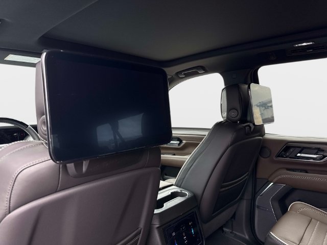New 2027 GMC Yukon XL Denali Ultimate AWD/4WD image 16