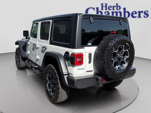 Used 2023 Jeep Wrangler Unlimited Rubicon 4xe AWD/4WD image 3