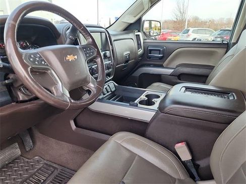Used 2018 Chevrolet Silverado 1500 LTZ Z71 w/ LTZ Plus Package image 14