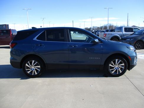 Used 2024 Chevrolet Equinox LT image 10