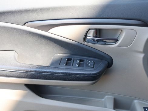 Used 2016 Honda Pilot EX-L image 12