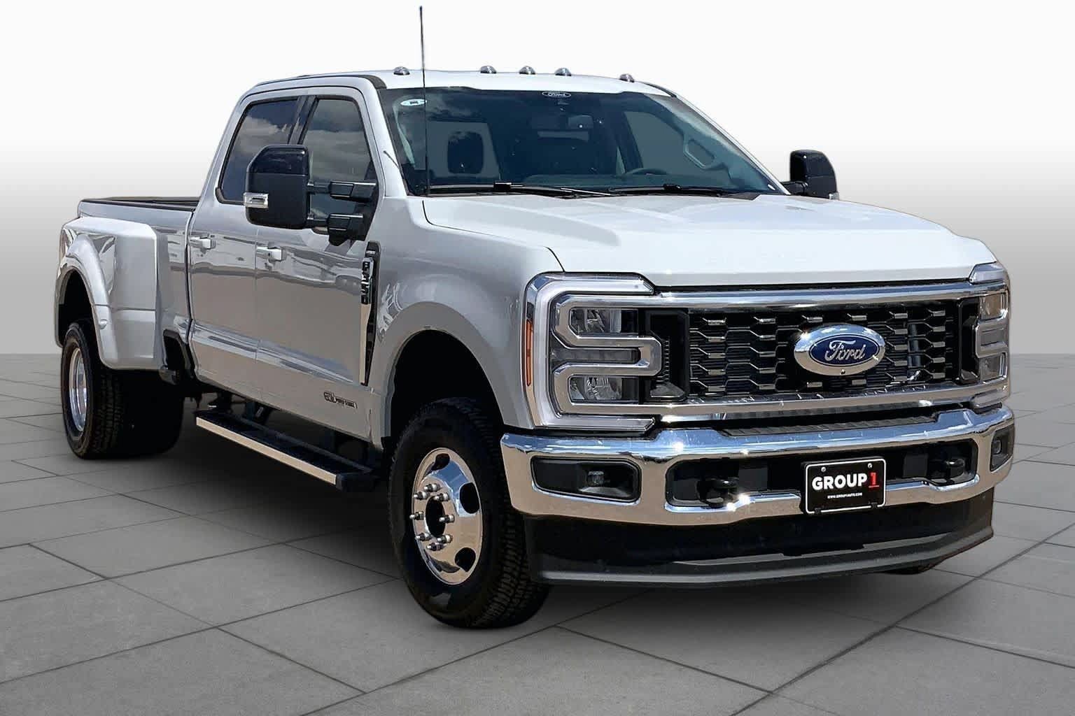 New 2026 Ford F350 Lariat AWD/4WD image 2