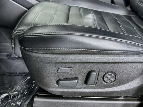 Used 2024 Kia Telluride SX Prestige AWD/4WD image 16