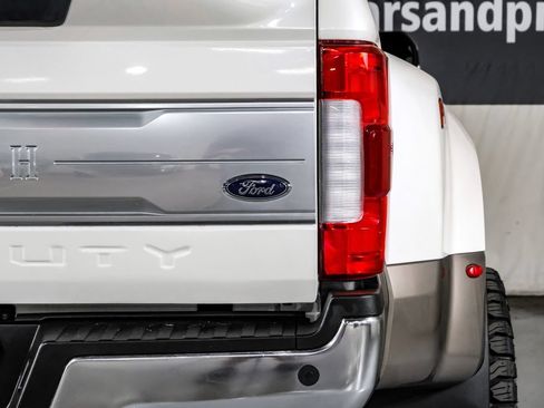 Used 2018 Ford F350 King Ranch w/ King Ranch Ultimate Package AWD/4WD image 44