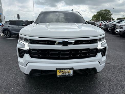Used 2023 Chevrolet Silverado 1500 RST w/ LPO, Dark Essentials Package AWD/4WD image 8