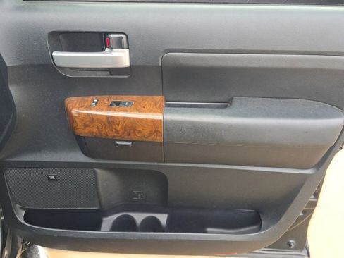 Used 2012 Toyota Tundra Limited image 28