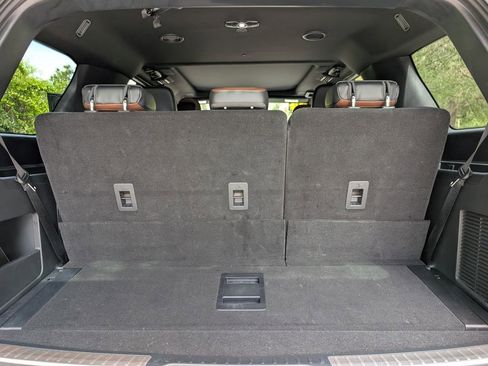 Used 2024 Lincoln Navigator Reserve AWD/4WD image 25