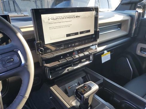 New 2026 GMC Hummer EV SUV AWD/4WD image 25