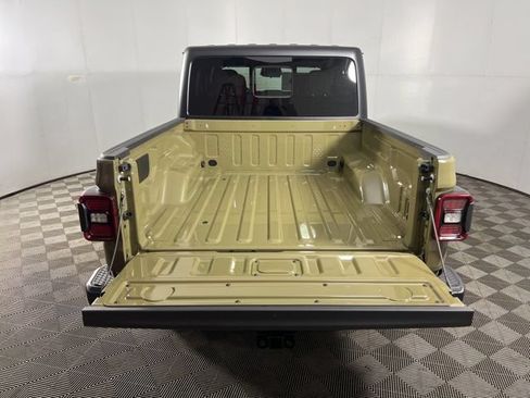 New 2026 Jeep Gladiator Willys AWD/4WD image 7