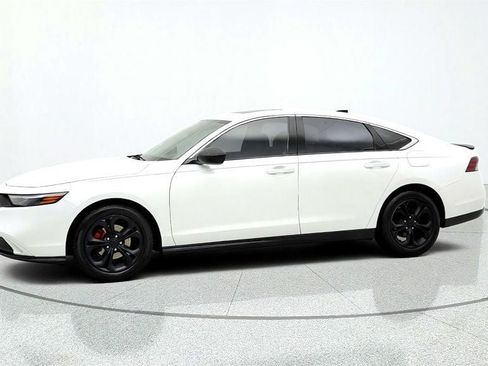 Used 2024 Honda Accord EX image 8