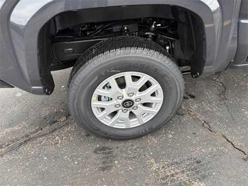 New 2026 Toyota Tacoma SR5 image 18