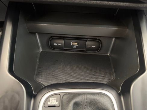 Used 2023 Kia Soul LX w/ Option Group 015 image 34