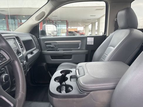 Used 2019 RAM 1500 Tradesman w/ Power & Remote Entry Group image 23