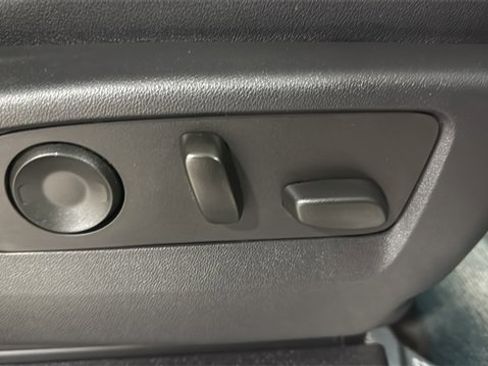 Used 2022 Chevrolet Silverado 1500 High Country image 30