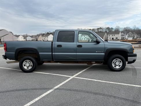 Used 2007 Chevrolet Silverado 2500 W/T image 6