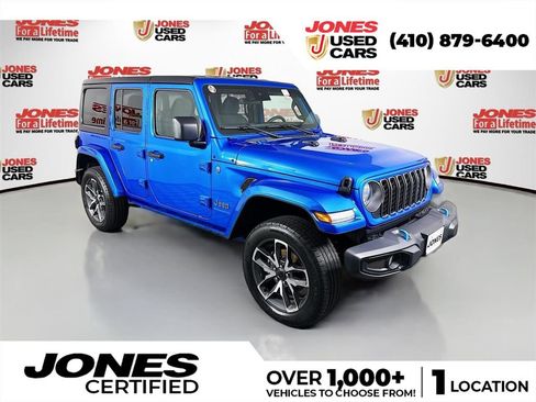 Used 2024 Jeep Wrangler Unlimited w/ Convenience Group AWD/4WD image 1