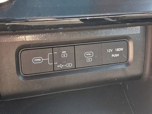 Used 2025 Hyundai Tucson SEL AWD/4WD image 27