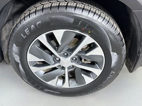 Used 2022 Hyundai Palisade SEL image 32