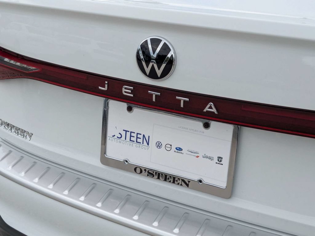 Used 2026 Volkswagen Jetta Sport FWD image 15