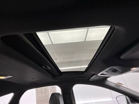 Used 2016 Ford Focus ST w/ Equipment Group 401A image 7