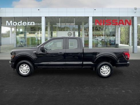 Used 2024 Ford F150 XL w/ Tow/Haul Package image 2