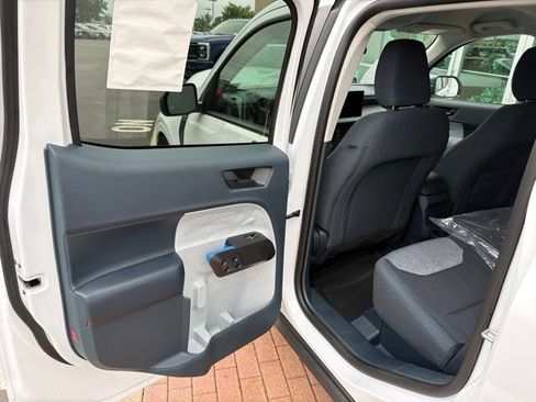 New 2026 Ford Maverick XLT AWD/4WD image 12