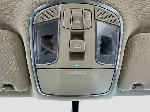 Used 2015 Hyundai Sonata Limited w/ Option Group 05 FWD image 19