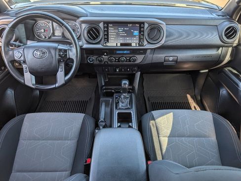Used 2022 Toyota Tacoma SR5 image 4