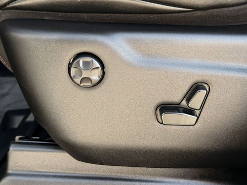 Used 2019 Jeep Grand Cherokee Trailhawk image 28