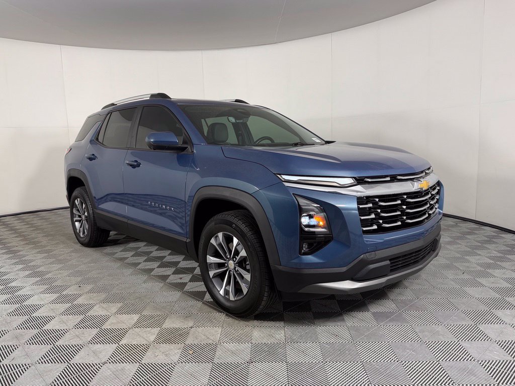 Used 2025 Chevrolet Equinox LT w/ Convenience Package II AWD/4WD image 5