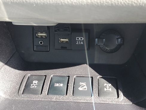 Used 2019 Toyota Highlander Limited image 33