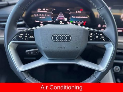 Used 2025 Audi Q5 Premium w/ Convenience Package AWD/4WD image 20